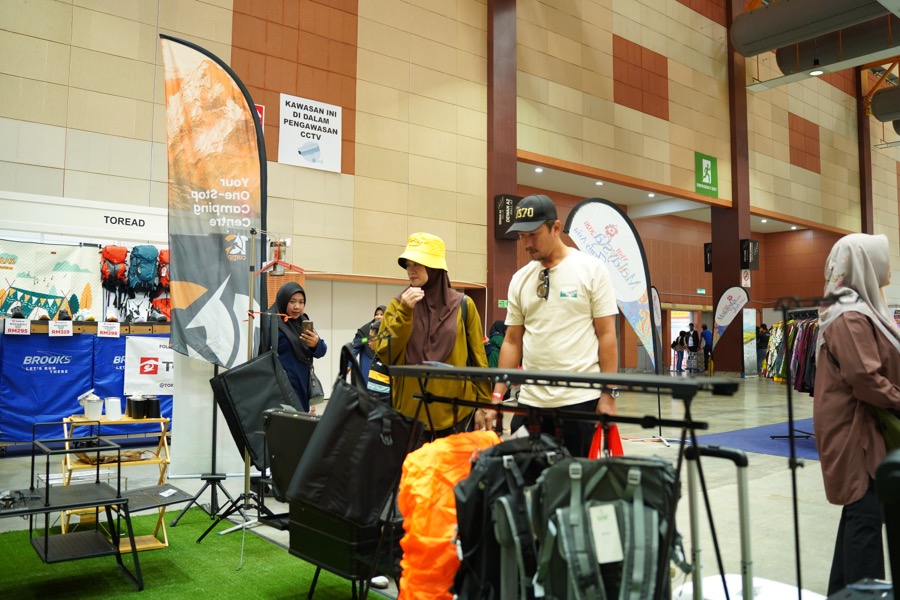 10 CAMP booth at The Great Outdoor Expo